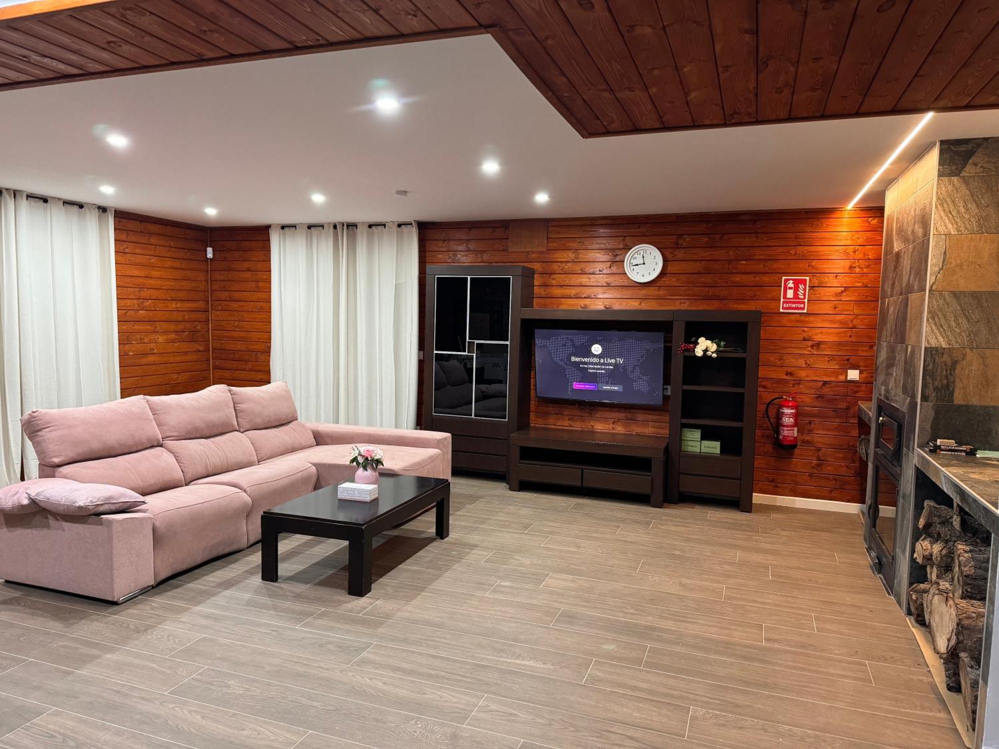 Casa Cristea Barranda Βίλα Καραβάκα ντε λα Κρουθ Εξωτερικό φωτογραφία