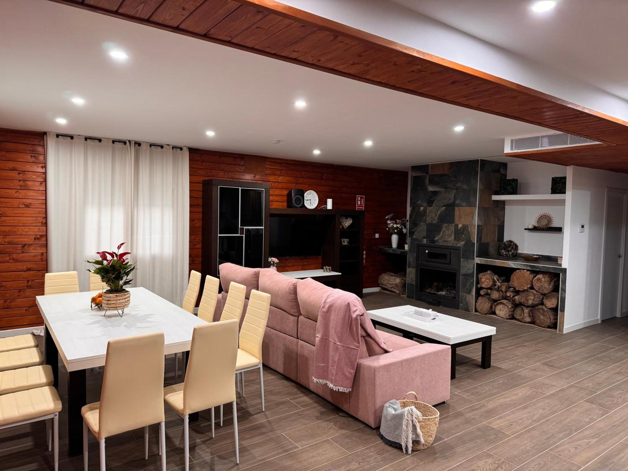 Casa Cristea Barranda Βίλα Καραβάκα ντε λα Κρουθ Εξωτερικό φωτογραφία